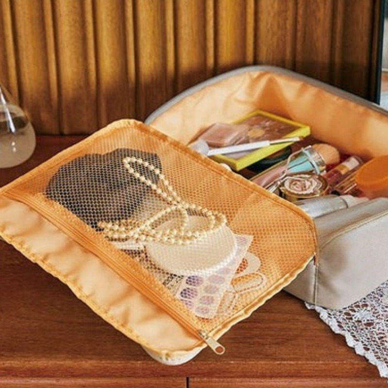 حقيبة ملابس من سلسلة الأنمي ال - مراجعة Travel Accessories Gadget وسعره