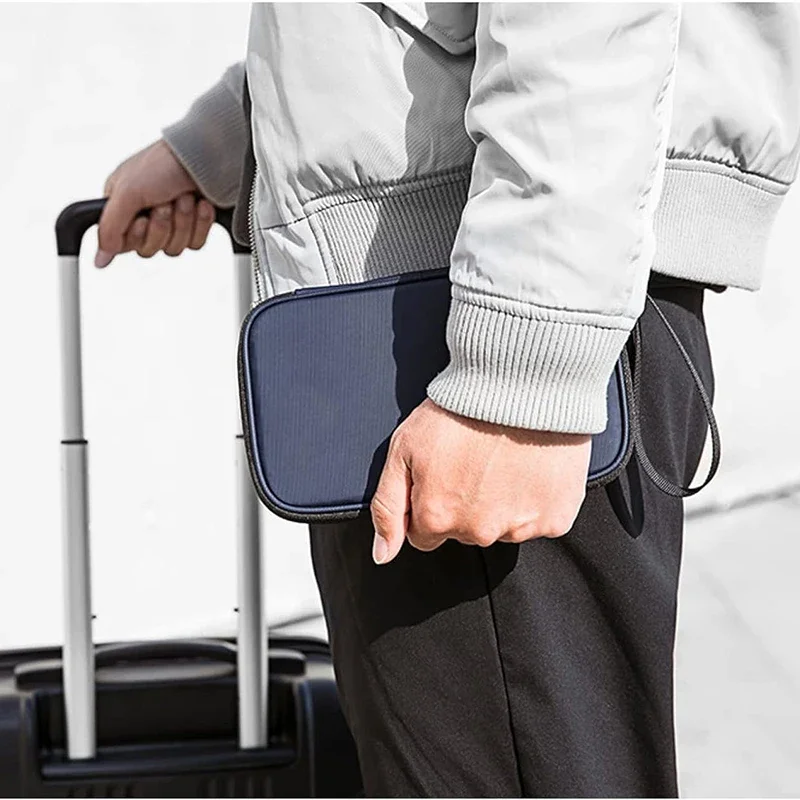 محفظة خفيفة الوزن لغطاء جواز ا - مراجعة Travel Accessories Bag For Women وسعره